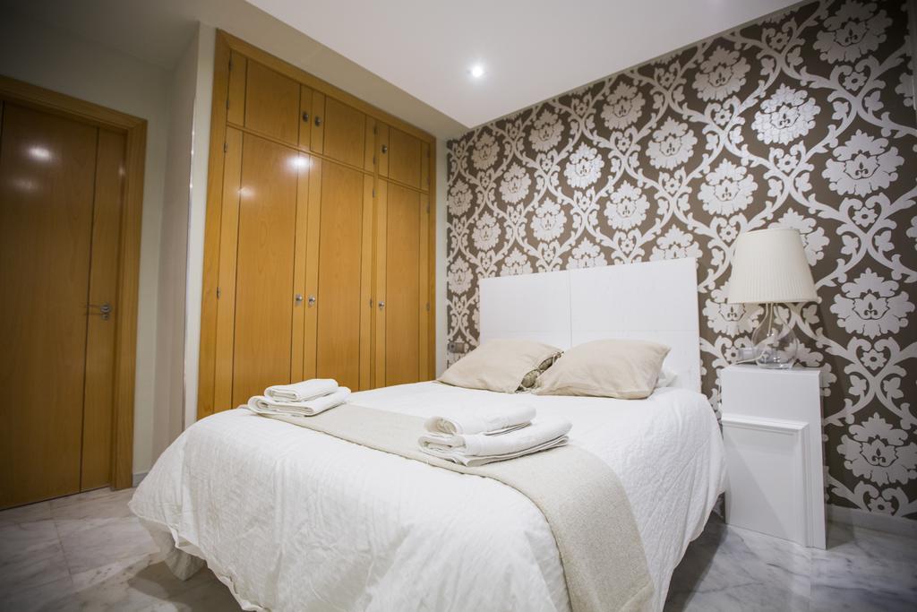 AB Apartamentos Reding Malaga Bagian luar foto