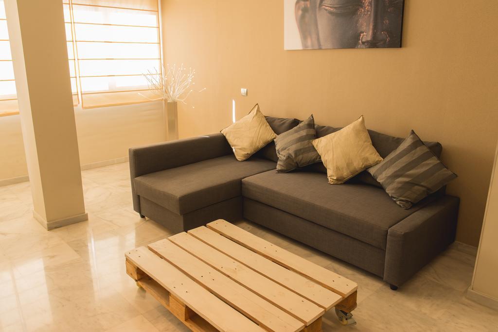 AB Apartamentos Reding Malaga Bagian luar foto
