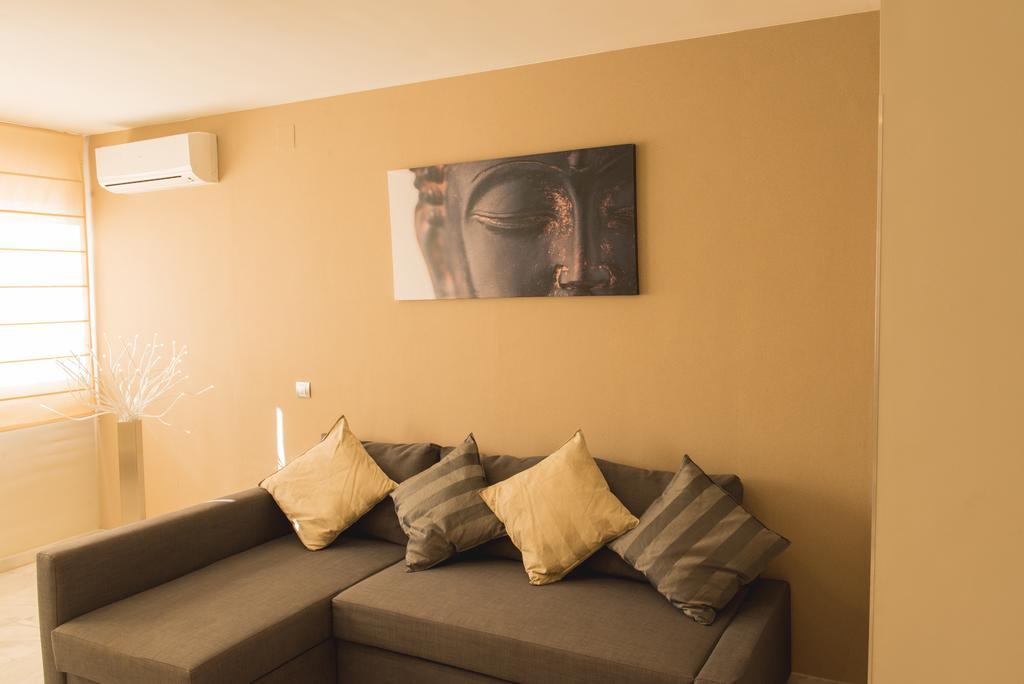 AB Apartamentos Reding Malaga Bagian luar foto